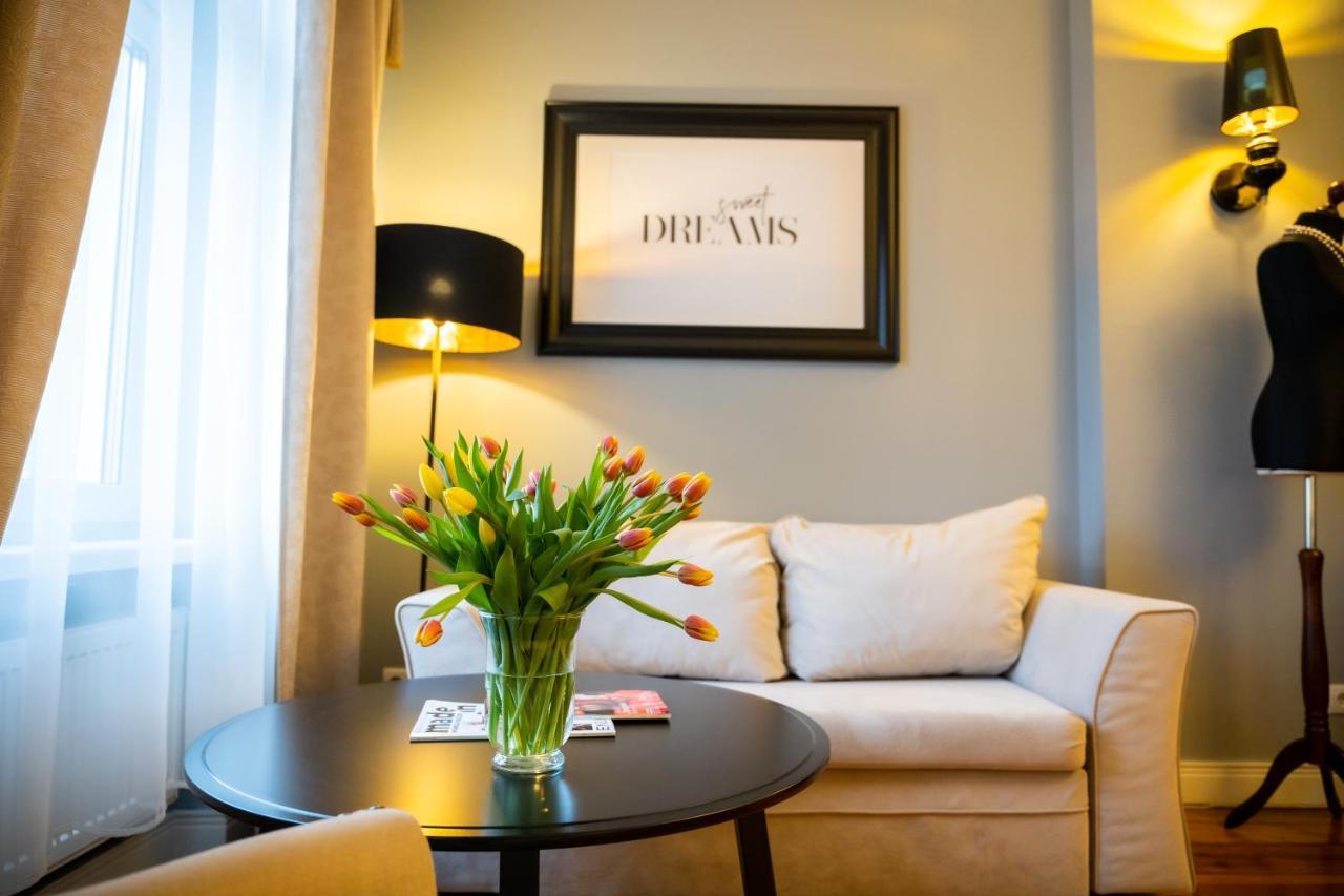Apartamenty Pod Zegarem Mikołajki エクステリア 写真