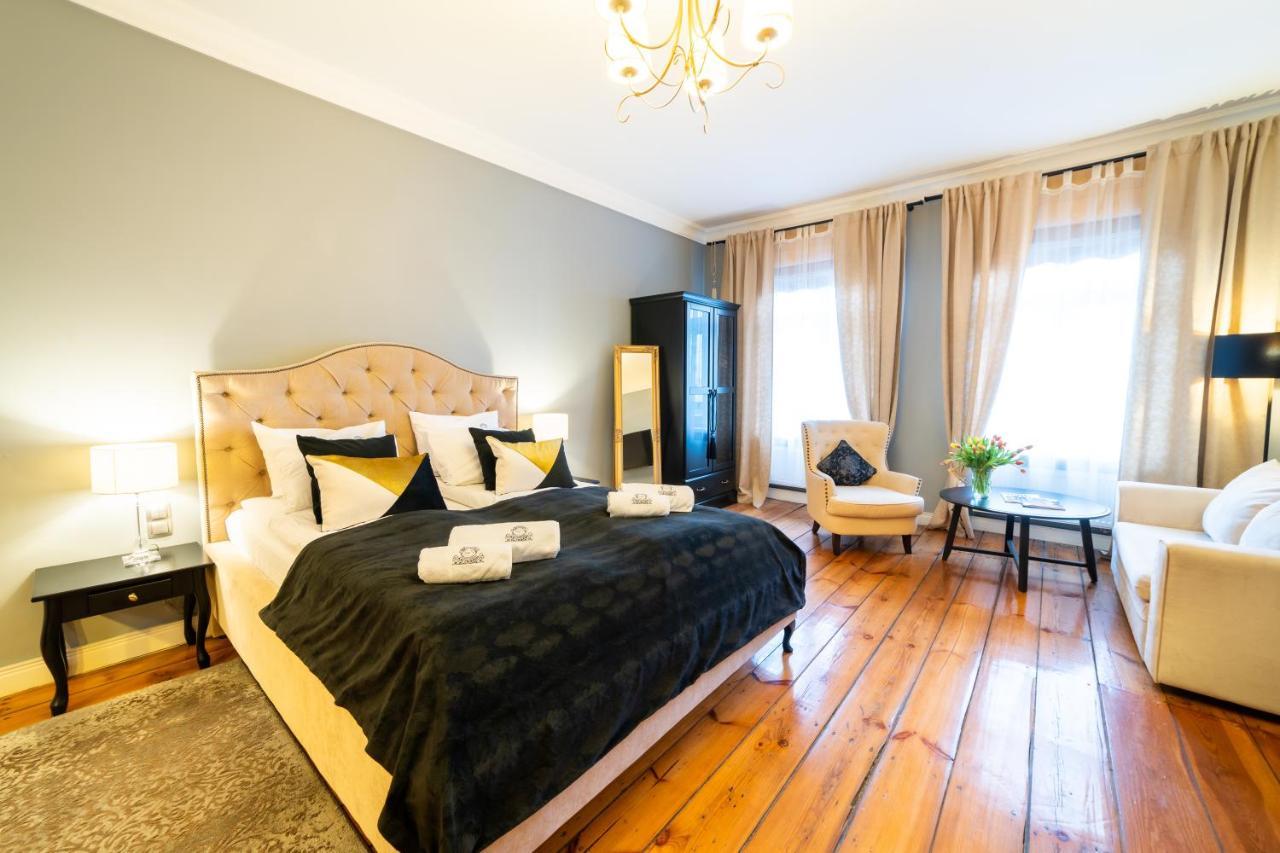 Apartamenty Pod Zegarem Mikołajki エクステリア 写真