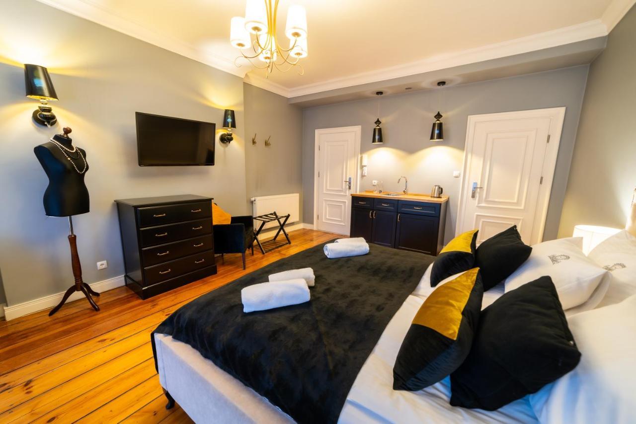 Apartamenty Pod Zegarem Mikołajki エクステリア 写真